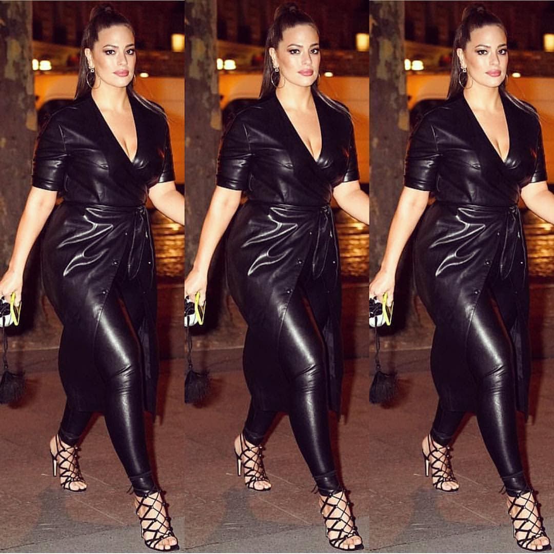 Recuerda que si el outfit no es tan de tu estilo, puedes recurrir a la gabardina, así no te sentirás tan incómoda