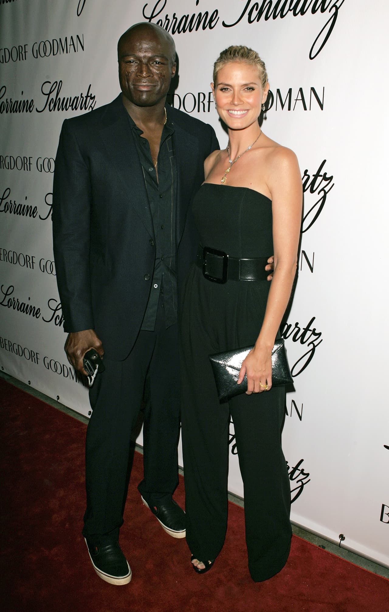 La modelo, Heidi Klum, fue otra que se dejó seducir por la idea de llevar en la piel el nombre de su pareja; cuando su relación terminó por disolverse, la palabra Seal fue borrada del cuerpo Klum, gracias a tratamientos láser.