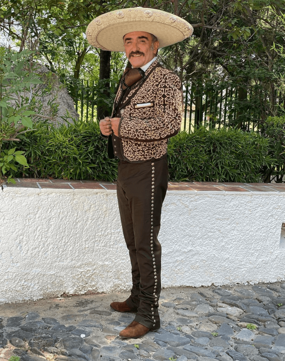 Vicente Fernández Jr. desmiente rumores sobre su misteriosa ausencia