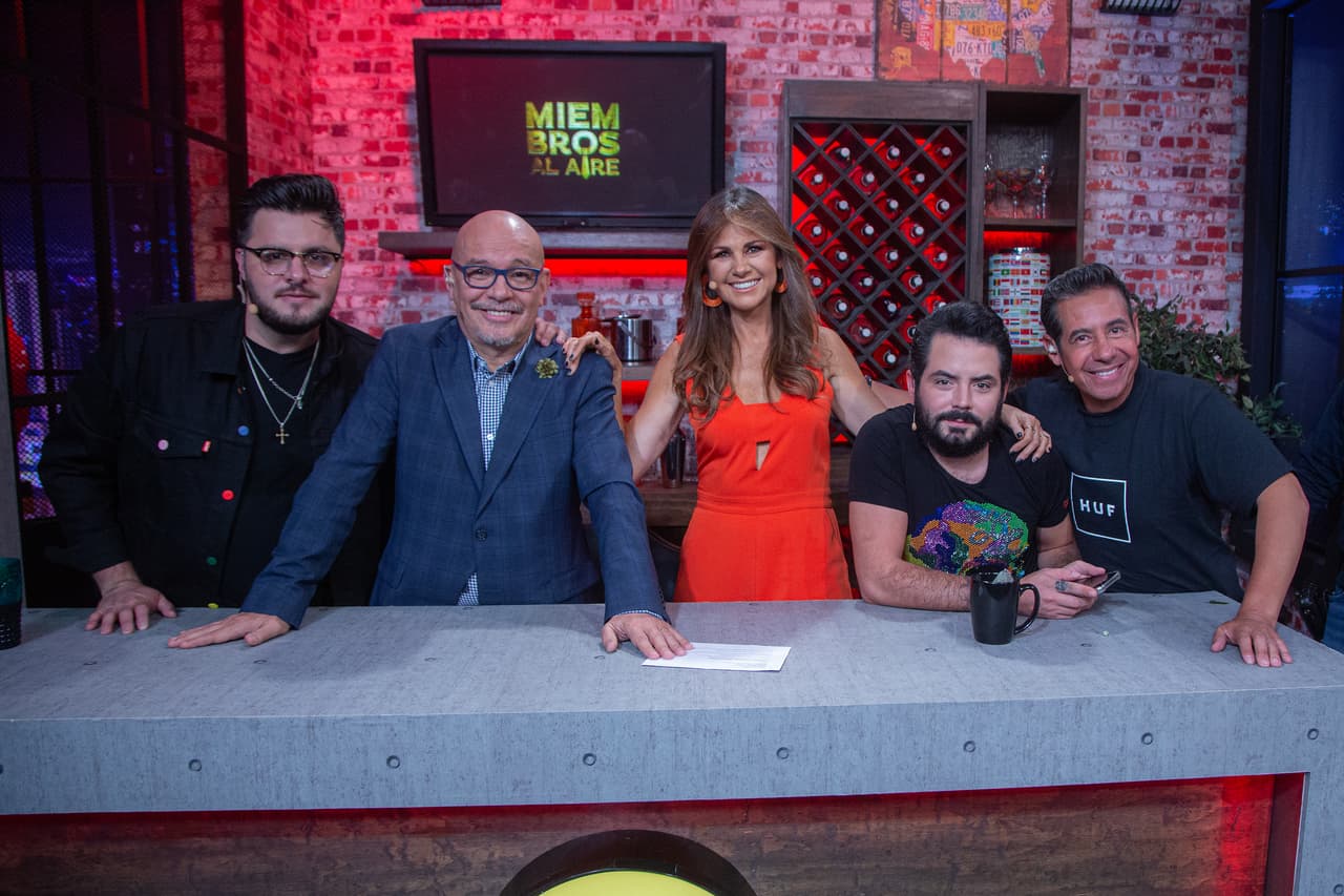 Luz Blanchet y Mariana Garza llegan hoy de visita a 'Miembros al Aire'