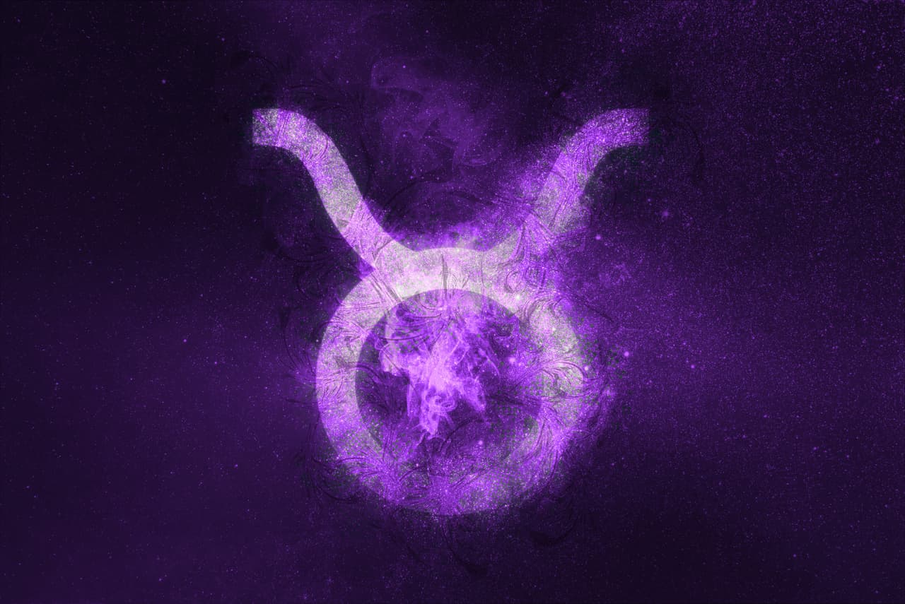 Tauro Para Tauro nos sale la carta del Sol y esta es de las mejores cartas que le pueden salir a un signo en una tirada. Van a tener mucha suerte en todos los sentidos el próximo año; será muy bueno en amor, dinero, salud, y no se les presentará ningún problema grave. El 2020 será el año de Tauro.