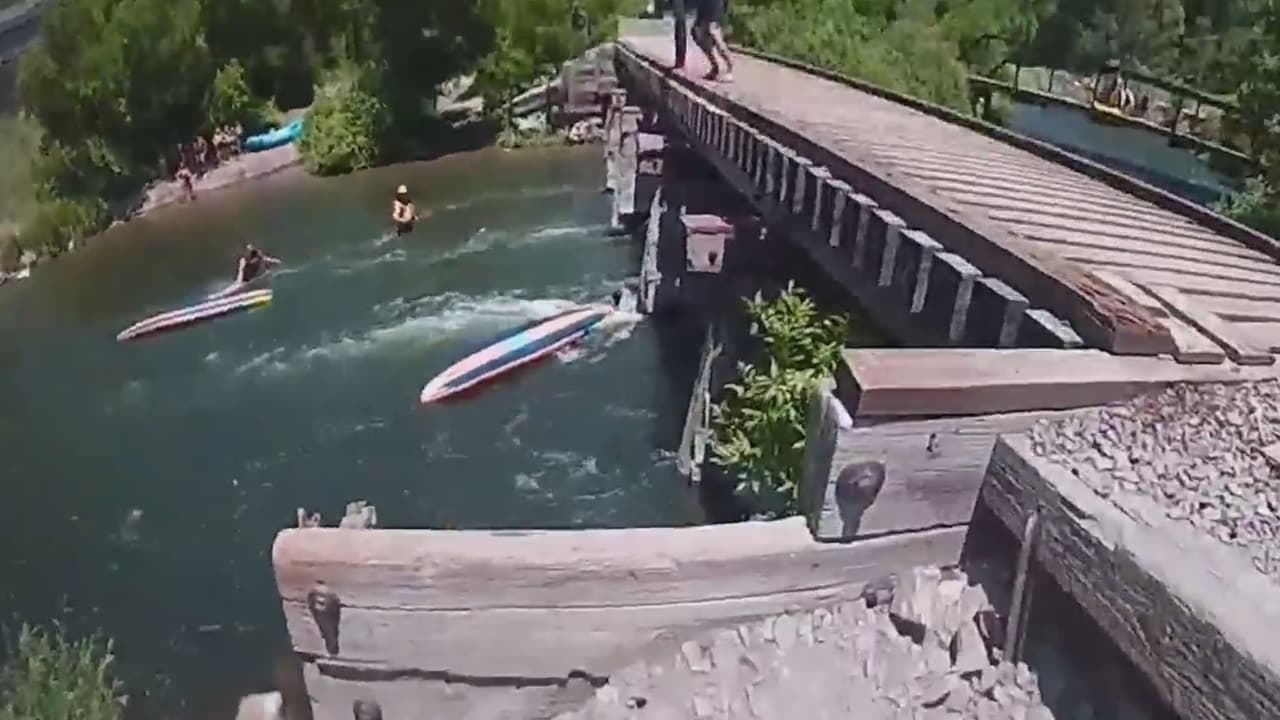 En video: así rescataron a una mujer que quedó atorada en un río con su tabla de remo en Provo