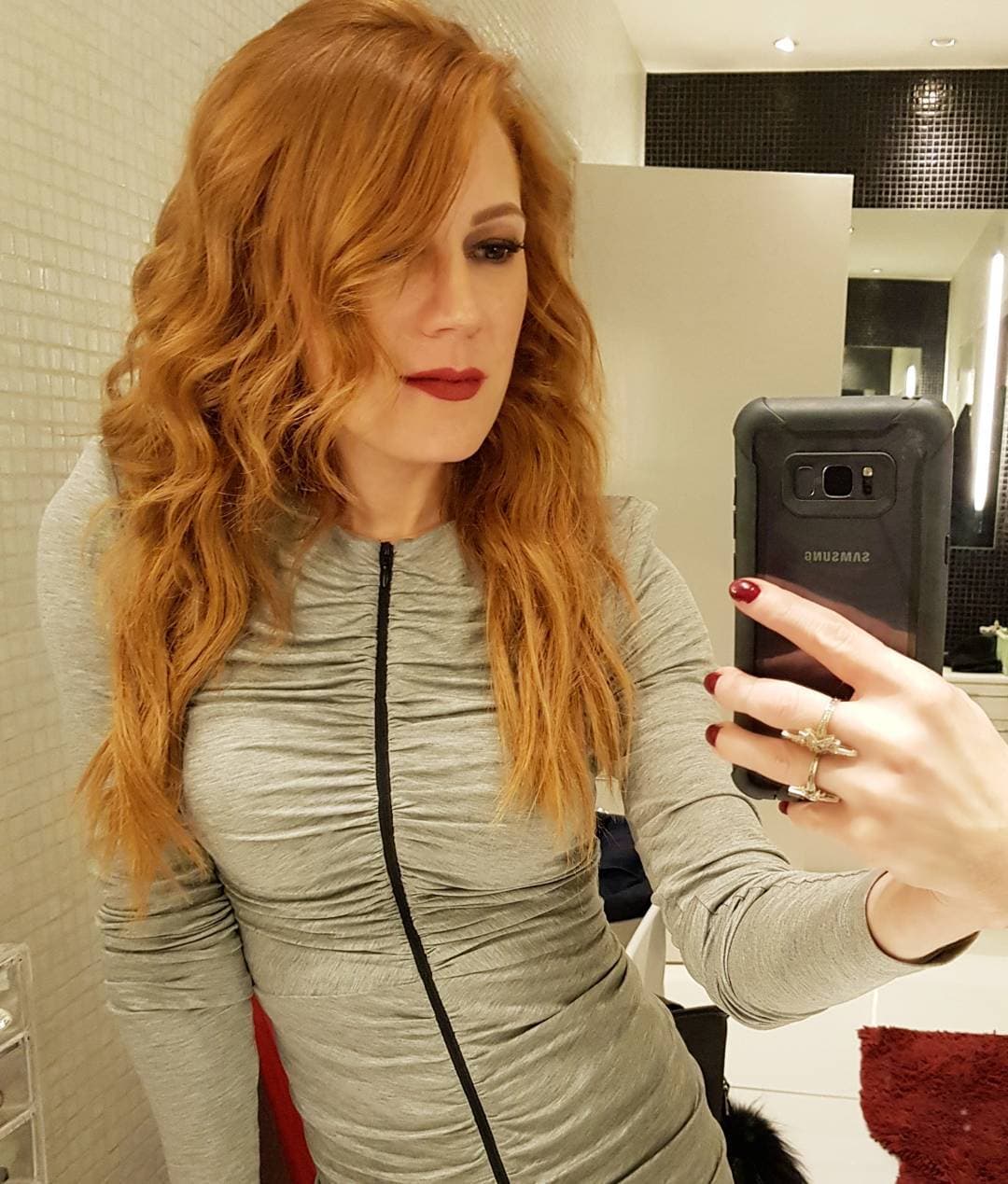 Así se convirtió en conductora y columnista de moda en diversos medios, destacando por su originalidad y buen gusto