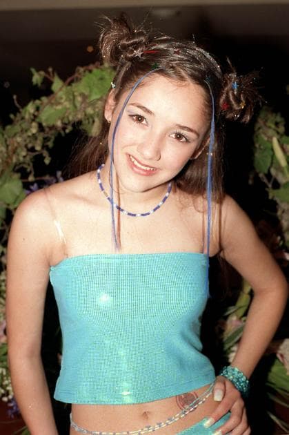Y como una completa artista, también tuvo su etapa musical en un proyecto llamado KIDS, en él estuvo junto a su actual amiga Dulce María, de 1996 hasta 1998.
<br>