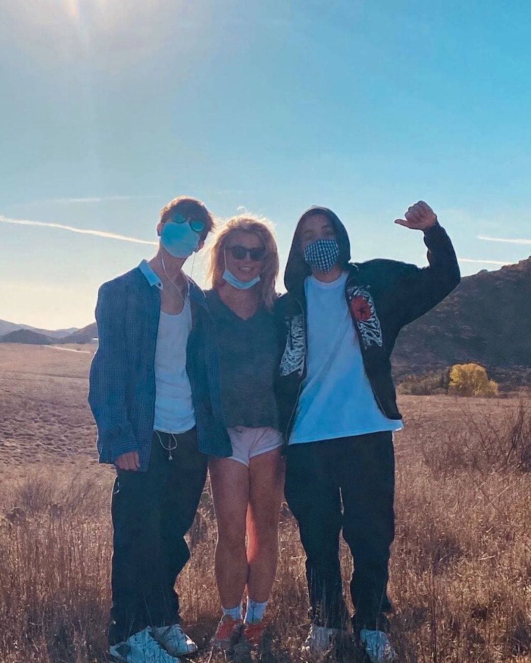 Ex de Britney Spears publica videos de ella 'peleando' con sus hijos