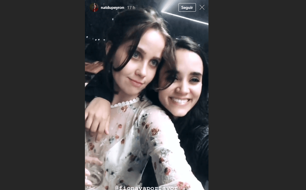 Entre algunos de los invitados con los que la actriz compartió más fotografías en sus historias fue la actriz y blogger, Fiona Muñoz, su ahora cuñada y a quien presumió como su “nueva hermana”.