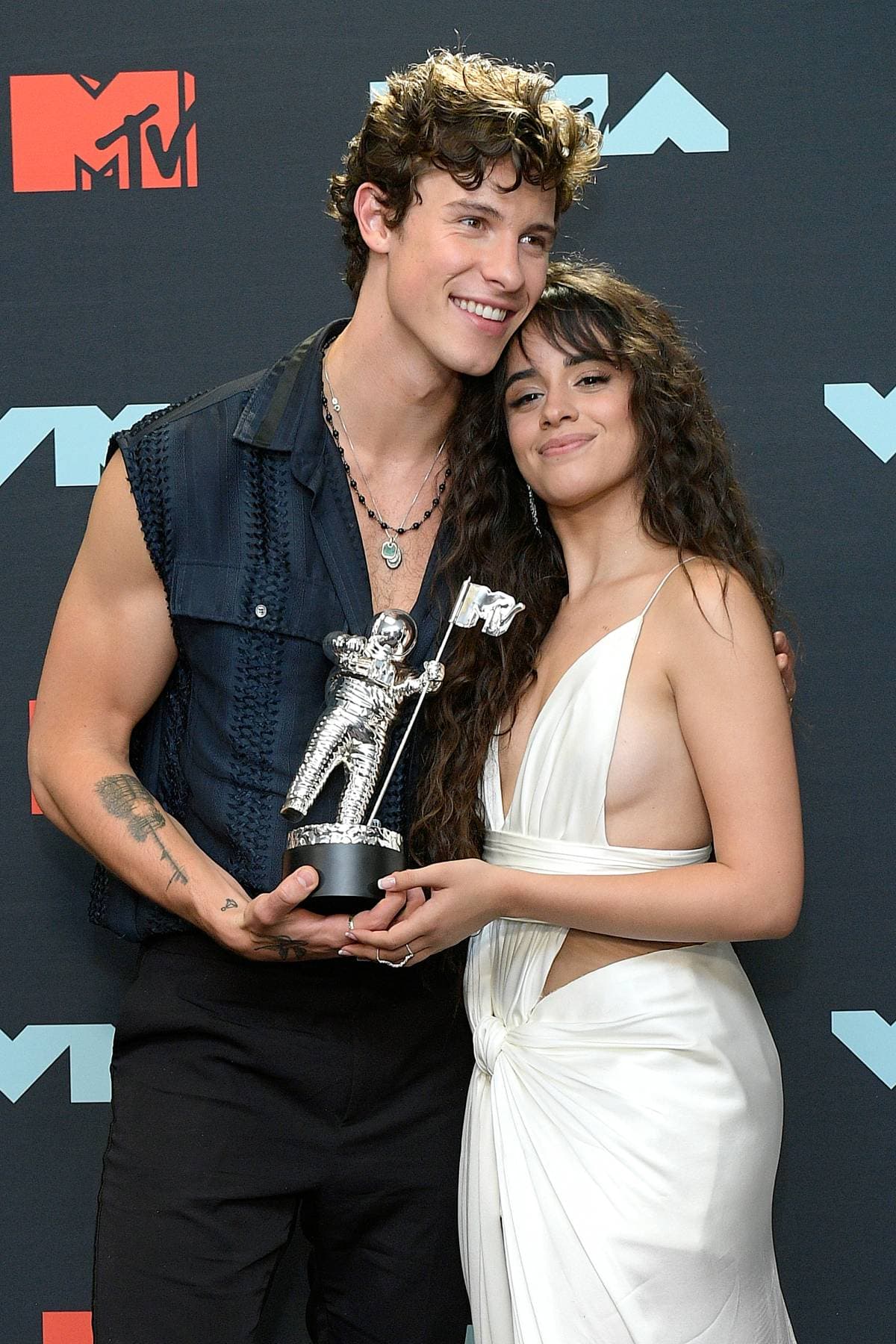 ¿Camila Cabello y Shawn Mendes regresaron? Los famosos fueron captados juntos