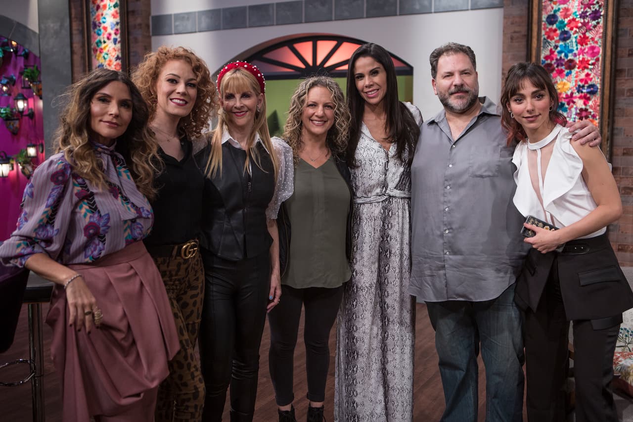 Todos los miércoles a las 21:00 horas, no te pierdas Netas Divinas por Unicable.