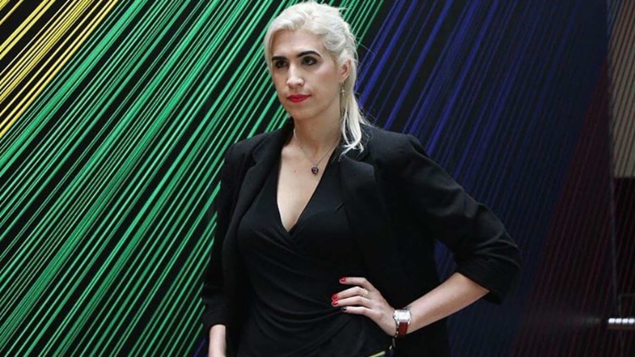 Barista discrimina a Youtuber trans y lo despiden: ‘mejor eduquen a su personal’, contesta ella