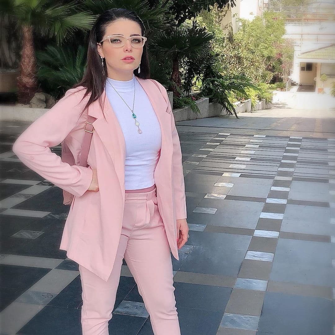 Violeta Isfel