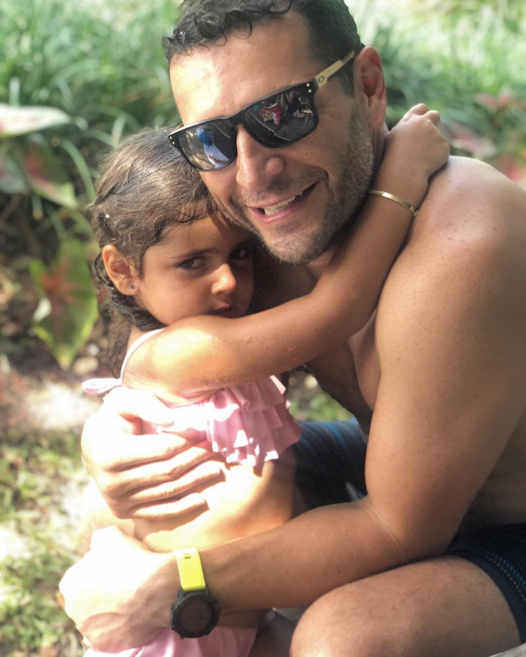 Su embarazo es de alto riesgo y aun no sabe el sexo de los bebés.