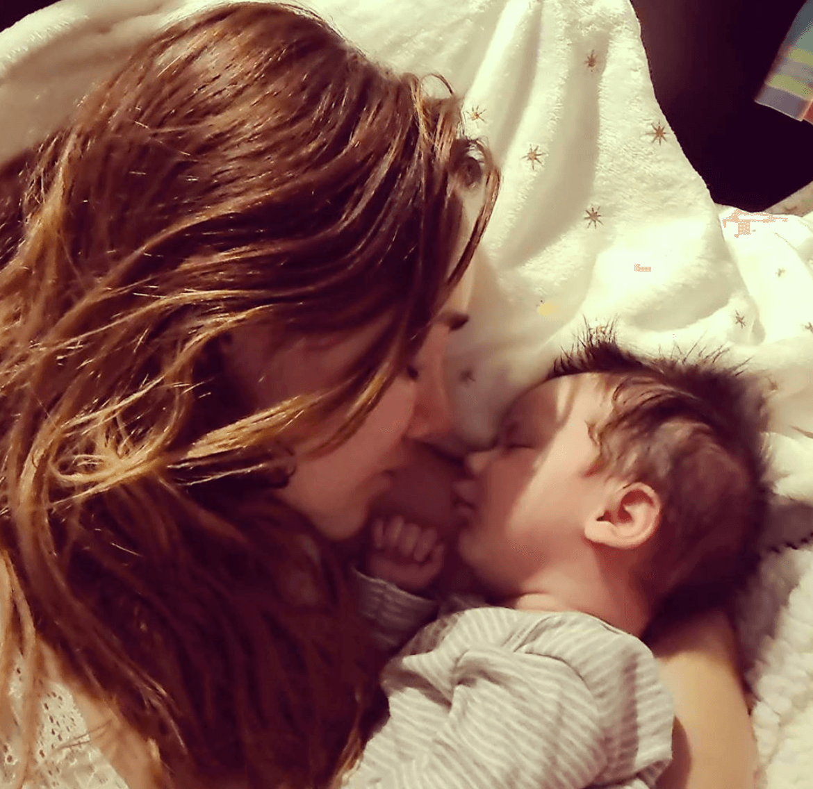 La llegada de André fue una de las más esperadas.
<b>Sherlyn</b> dio a conocer el 30 de mayo que ya había debutado en la maternidad. Sin duda alguna, el bebé le ha robado protagonismo en sus propias redes sociales, que incluso ella prefirió hacerle su propia cuenta de Instagram. Durante todo el embarazo compartió cómo iba creciendo su pancita y cómo se iba sintiendo, y ahora que nació, no se cansa de presumirlo.