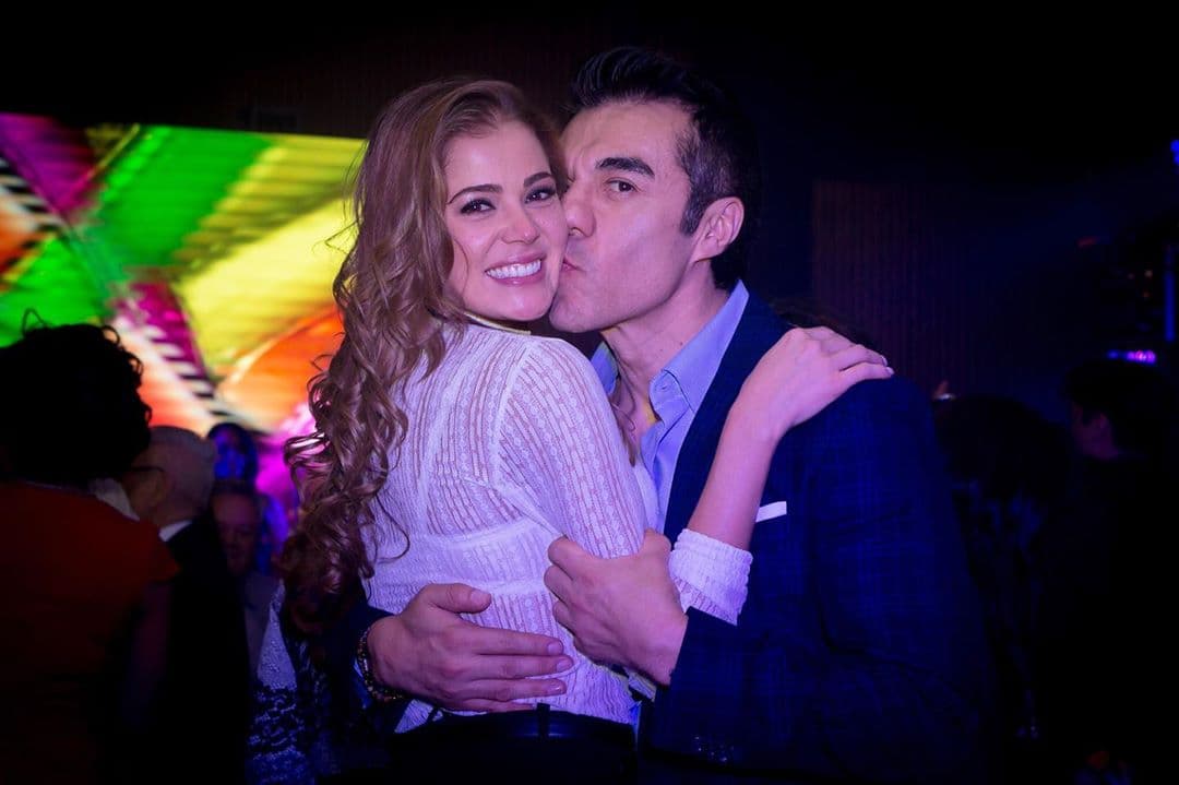 La pareja se encuentra esperando la llegada de su primer hijo en común.