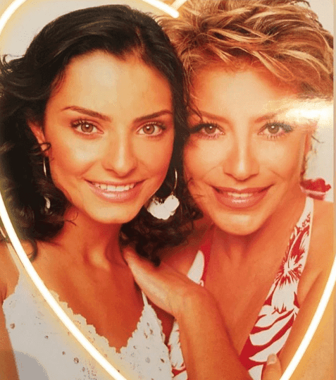 Michelle y Chaira Aguilar son las hermanas menores de Aislinn, hijas de su madre a Gabriela Michel, actriz de doblaje y José Alberto Aguilera, recordado entre el público mexicano como "El Señor Aguilera", conocido personaje en el programa "En familia con Chabelo".