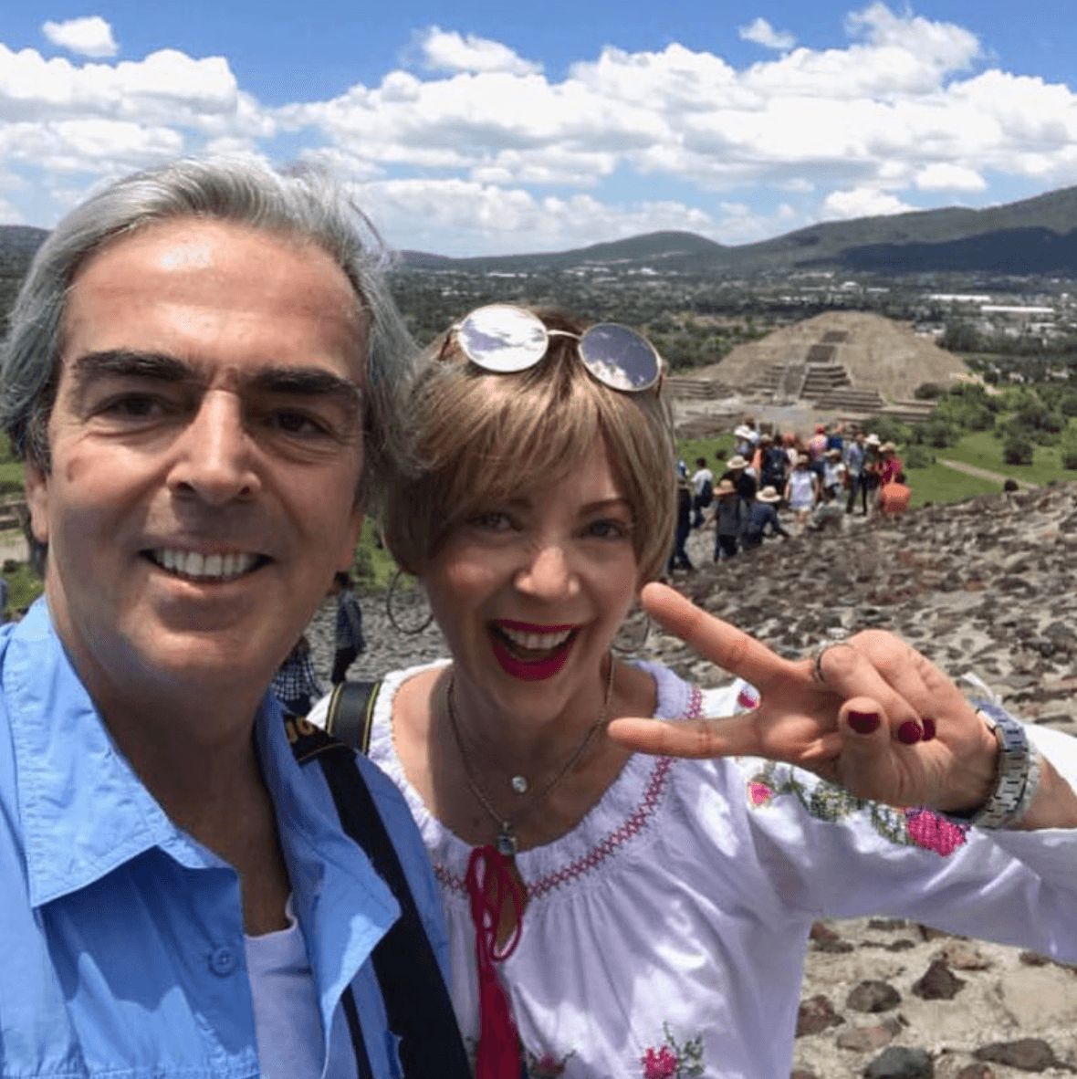 Lorenzo Lazo y Edith González