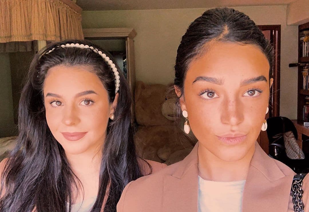 En redes sociales, Ana Paula y Alejandra Capetillo se han convertido en una referencia de estilo juvenil, ya que en cada una de sus publicaciones demuestran que, aunque son muy parecidas en ciertos aspectos, también saben sacarle partido a sus diferencias en cuanto a la moda.