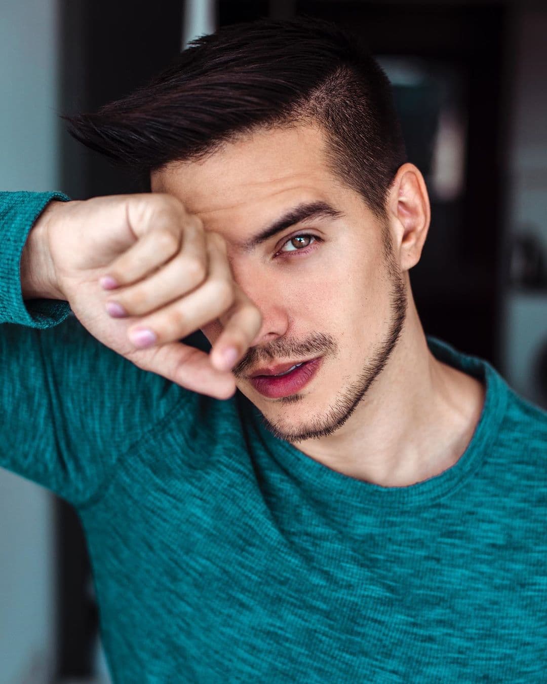 Vadhir Derbez.