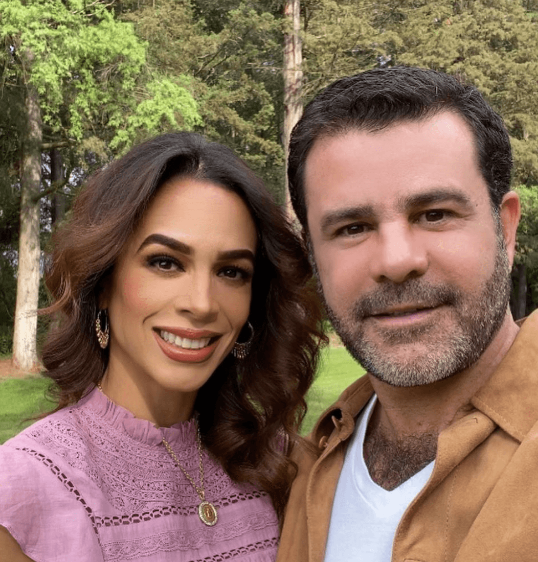 Definitivamente los hijos de Biby Gaytán y Eduardo Capetillo tenían que ser guapos, pues ambas estrellas de los 90 eran la sensación cuando fueron integrantes en Timberiche.
