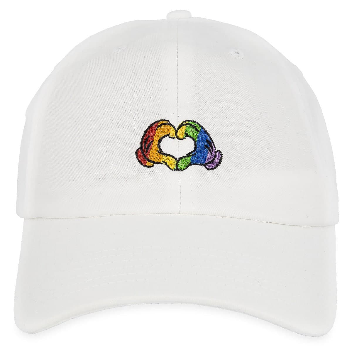 Entre playeras, diademas con orejas, lentes, pulseras y mochilas, los productos de la marca oficial de Shop Disney incluyen una serie de diseños inspirados en el arcoiris: símbolo a favor de la diversidad sexual.
