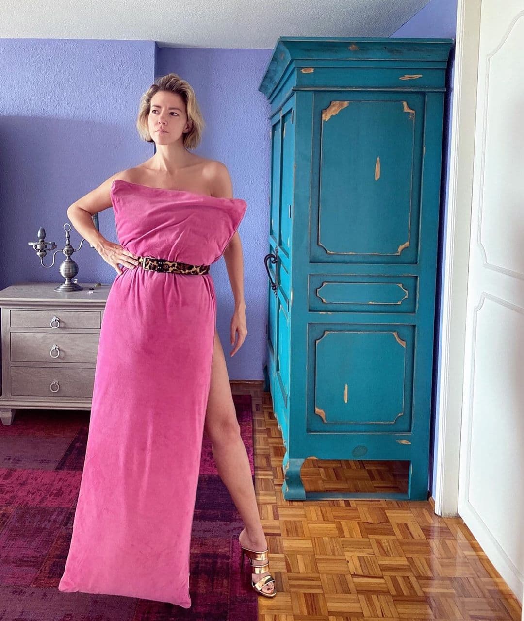 Fernanda Castillo: “De gala para ir a mi cocina”.