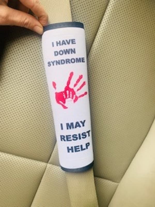 Tengo síndrome de down; puede que me resista a la ayuda.