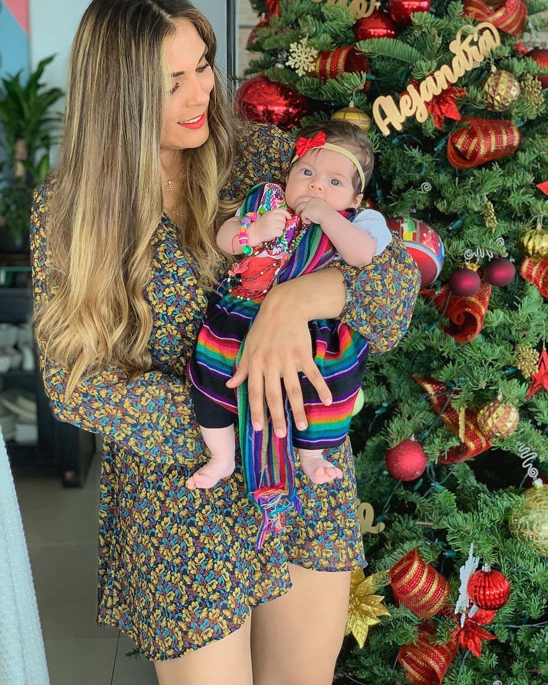 <b>Ale Rivera</b>, conocida como 'La Jarocha', también dio a luz durante octubre y se convirtió en mamá de
<b> Luciana.</b>