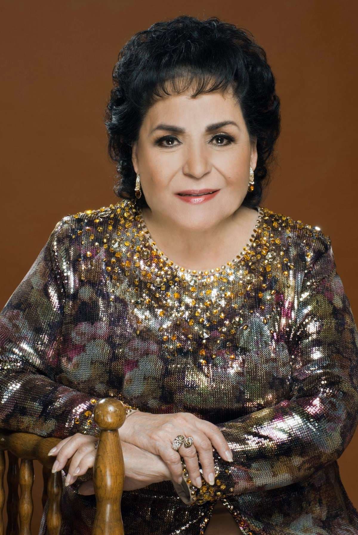 Sobrino de Carmen Salinas revela si hubo negligencia médica en el caso de la actriz.