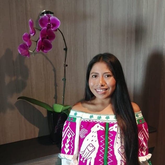 Yalitza Aparicio presume su look previo a la gala de los Latin Grammy's 2020