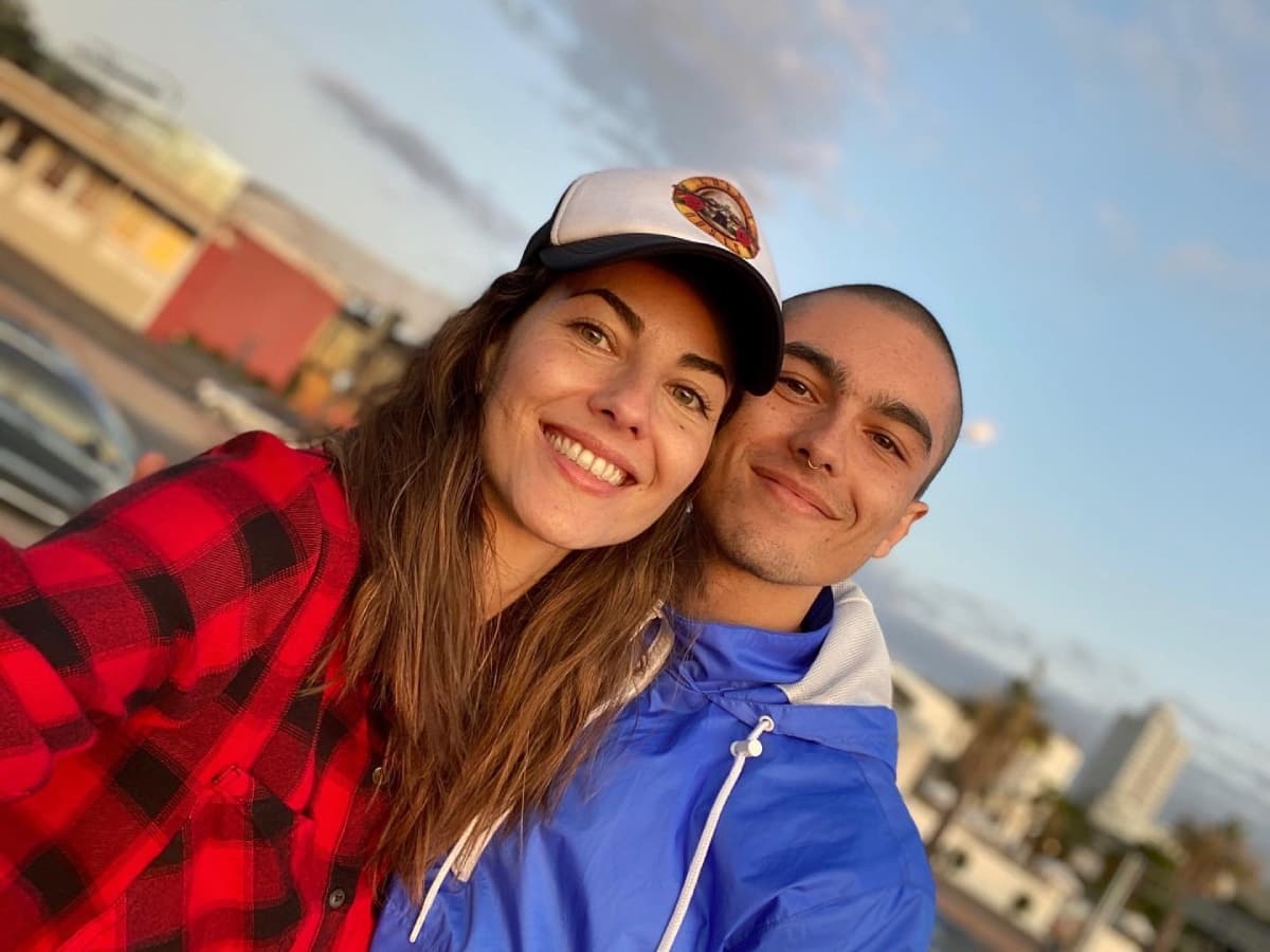 Bárbara Mori presume orgullosa que su hijo y ella son idénticos