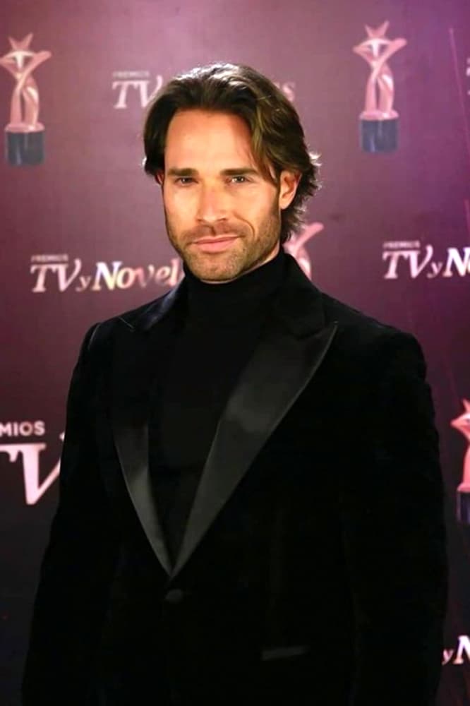 Convencido de que por ahora se encuentra pleno con su paternidad, Sebastián Rulli dijo en entrevista con Yordi Rosado que no tiene planes de convertirse nuevamente en papá: "No tengo esa necesidad, sinceramente no me imagino con más hijos (...) Hoy por hoy tengo todo, tengo la mejor relación del mundo, con la mejor mujer, que si ella en algún momento lo necesita no estoy cerrado pero no quiero tener esa presión social".