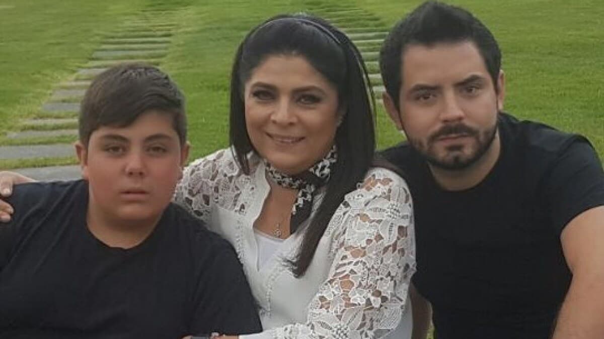 Hijo de Victoria Ruffo está de luto y se despide con emotivo mensaje