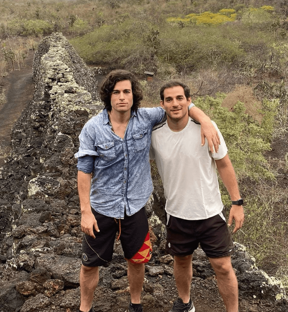 Él es Leopoldo y Danilo lo ha presumido en redes sociales en algunas ocasiones. En su último cumpleaños el actor le dedicó un mensaje en donde agradece que siempre ha sido un apoyo para él.