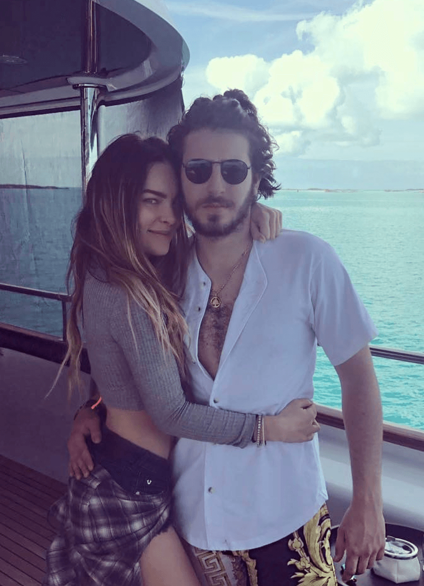 El hermano menor de Belinda, Ignacio Peregrín, tiene 23 años de edad y es guapísimo.