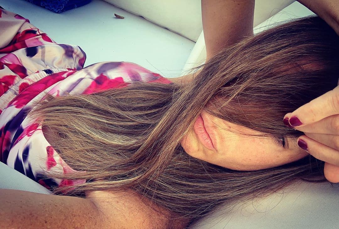 Después de anunciar su divorcio, Maky primero comenzó con su mudanza, pues decidió dejar Miami, Florida y empezar a vivir nuevamente en México, y ahora con su nueva imagen. Dejó de ser rubia y ahora presume una melena en tono castaño.
<br>