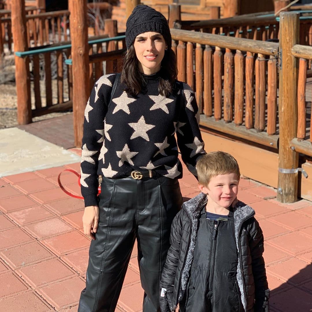 Sandra Echeverría habló de las críticas que recibió por bajar radicalmente de peso después del nacimiento de su hijo, Andrés, pero ella prefirió mandar un mensaje de ánimo a otras madres.