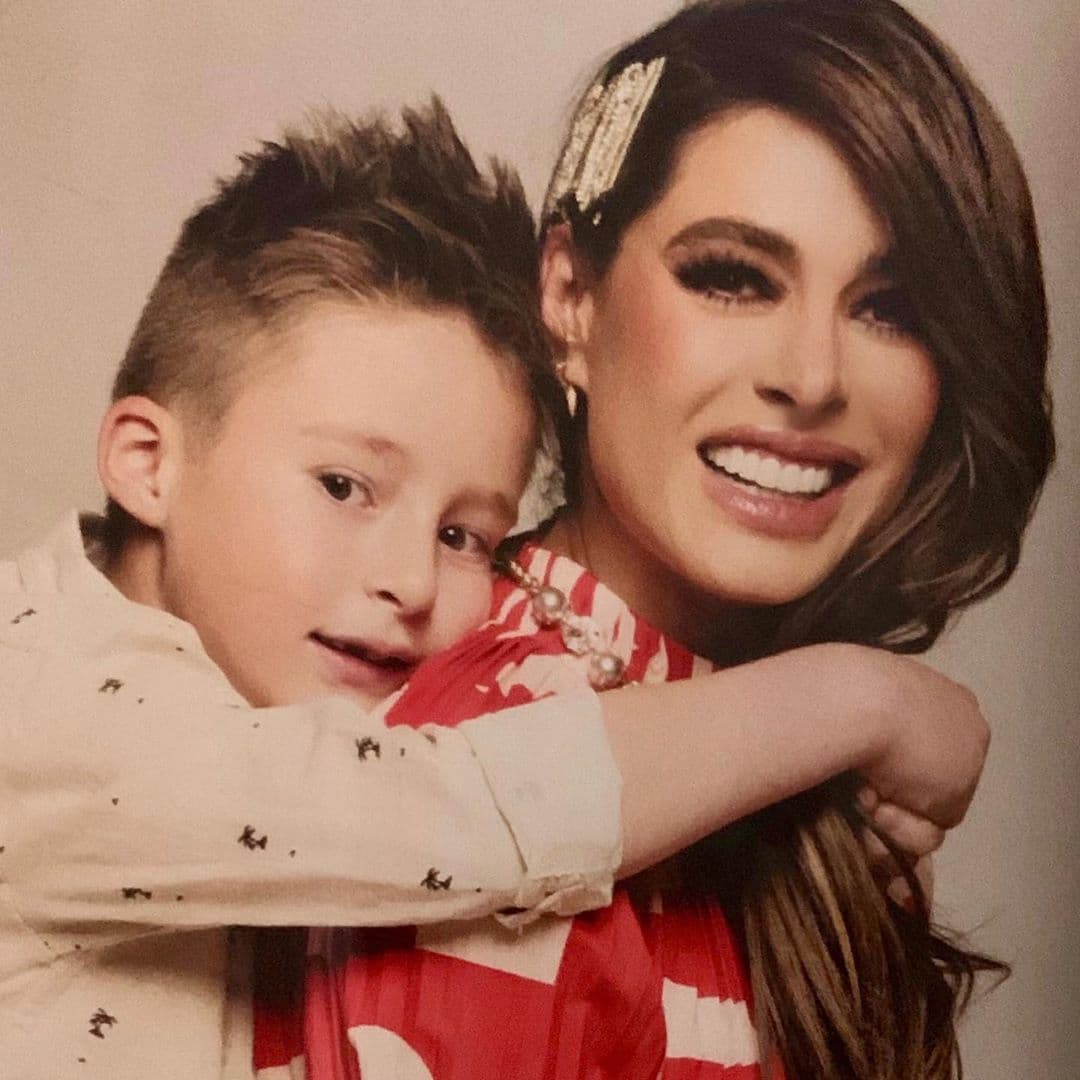 Mateo Reina Montijo es fruto del matrimonio de Galilea Montijo y del político y empresario, Fernando Reina Iglesias. 
<br>