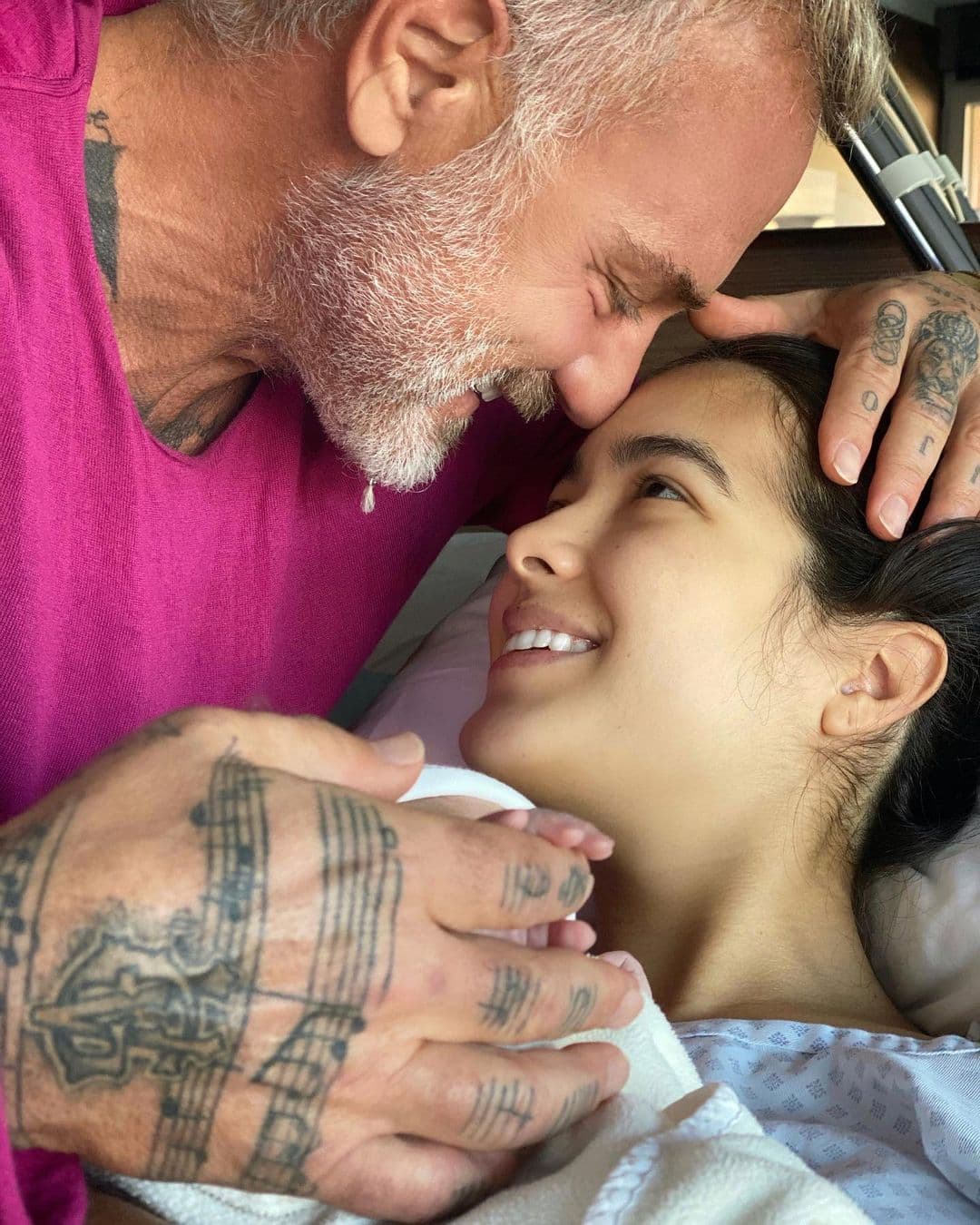 Gianluca Vacchi y Sharon Fonseca