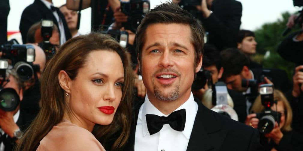 8. Angelina Jolie y Brad Pitt: Ella le regaló una motocicleta personalizada, un árbol de olivo y ¡una cascada!
