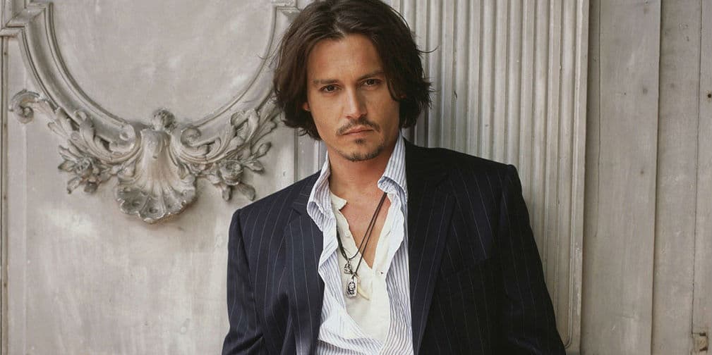 Las películas de mayor éxito financiero de Depp han sido de la franquicia Piratas del Caribe y Alice in Wonderland.