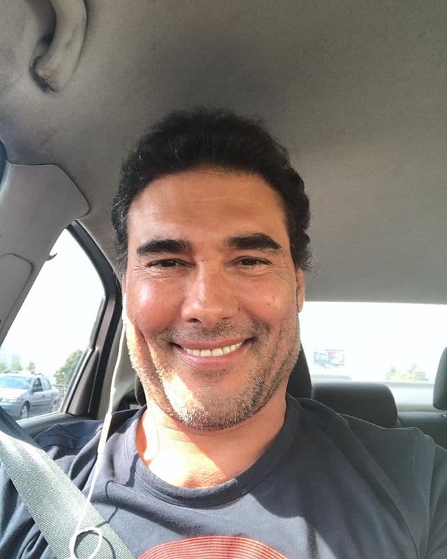 Eduardo Yañez (58 años).