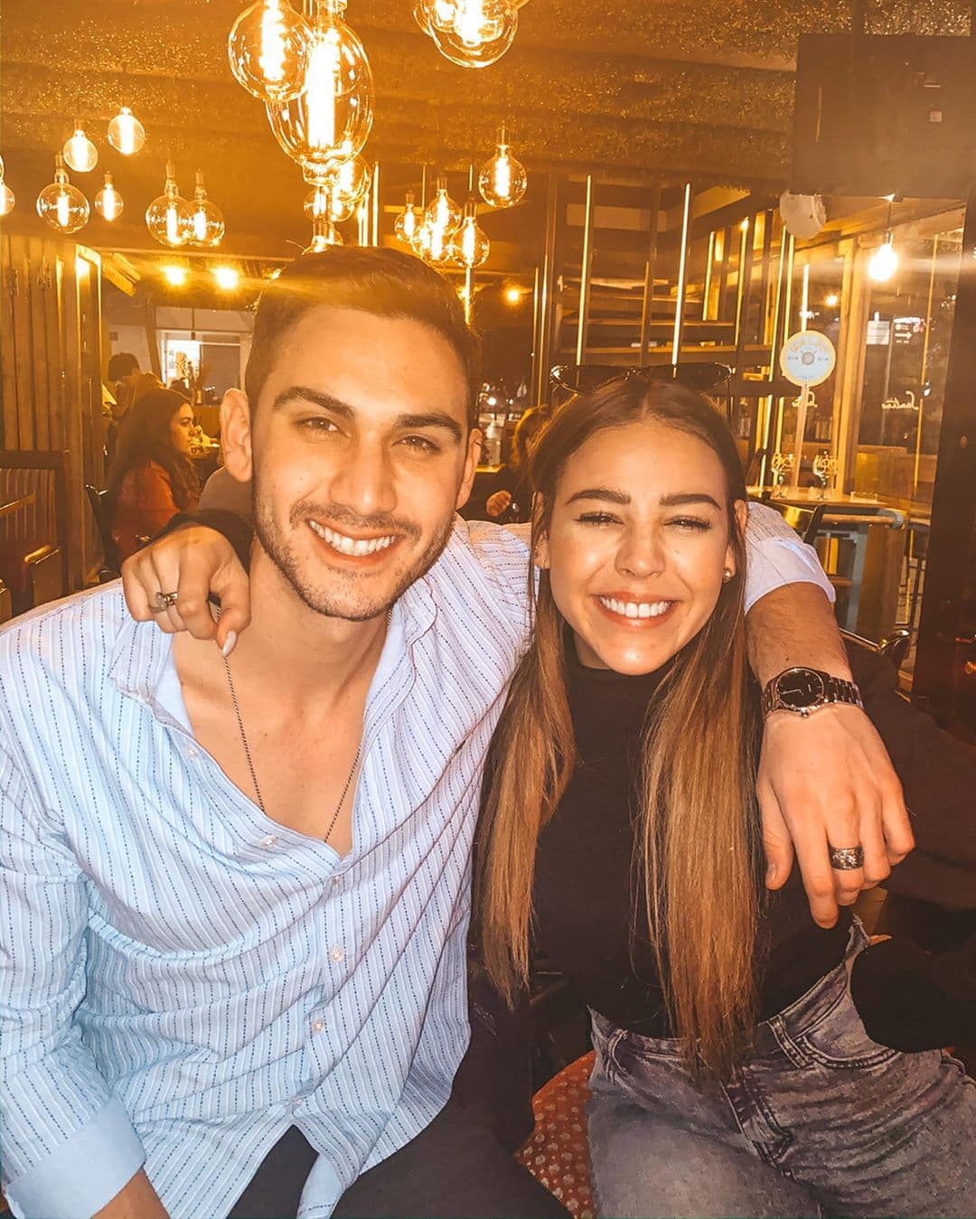 Para 2009, ya con 14 años, el actor mexicano participaba en la telenovela juvenil Atrévete a Soñar. Años más tarde, el actor mantiene amistad con algunos de sus excompañeros como Danna Paola.
