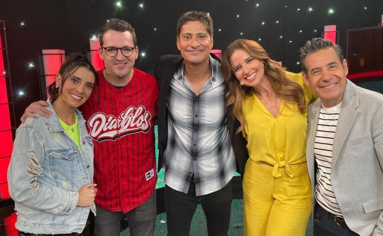 Raquel Bigorra y el Chevo con Yordi Rosado.
