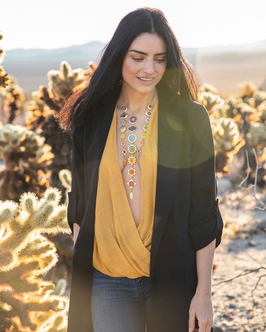 Luego de estrenar su podcast ‘La magia del caos’, Aislinn Derbez dijo que sería un espacio para hablar de sus más grandes miedos y cómo ha logrado superar el dolor de los últimos meses.
<br>