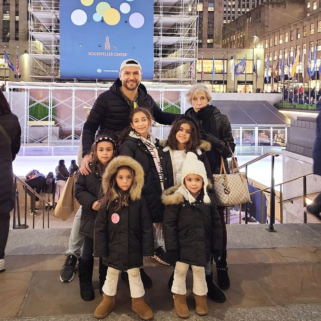 Esposo de Jacky Bracamontes presume vacaciones en NY
