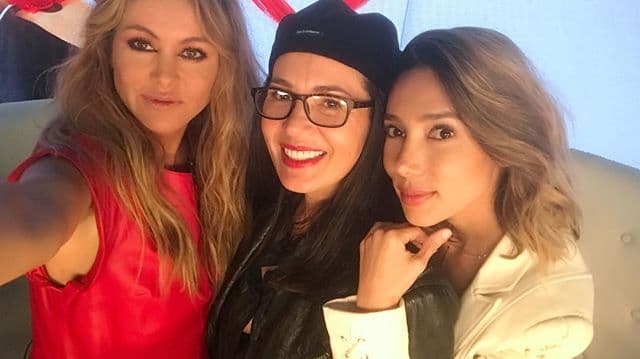 Marilé Andrade, hermana menor de la conductora de Unicable, Yolanda Andrade, siguió los pasos de la presentadora de Monte y Joe (2019), ya que actualmente conduce un programa en Bandamax.