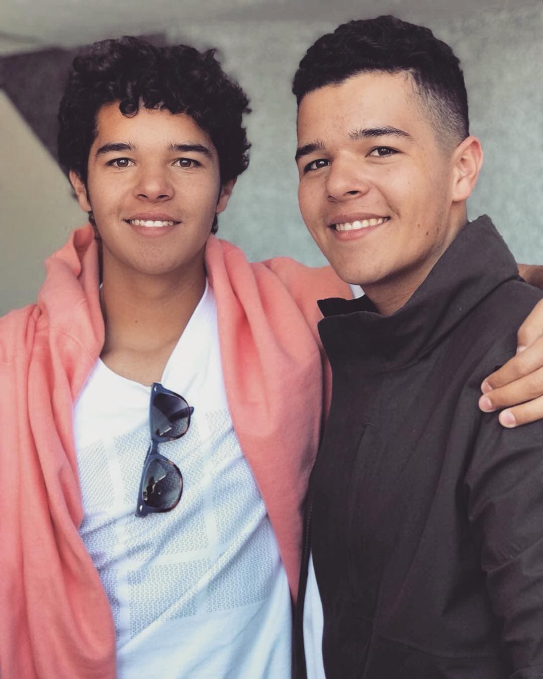 Roberto Miguel y José Eduardo son fruto del matrimonio que existió entre Itatí Cantoral y Santamarina.