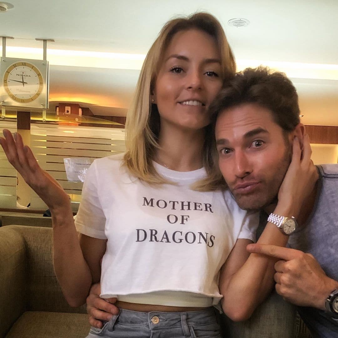 ¿Sebastián y Angelique tienen una canción juntos? ¡Sí! Y se trata del romántico tema de Coldplay, “Magic”.