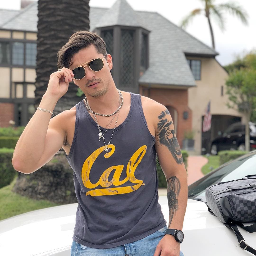 Esto provocó que Christian Estrada diera su versión de los hechos en ‘Un Nuevo Día’, donde destapó que la hija de La Guzmán estuvo embarazada. “Frida estuvo embarazada (…) Ella me lo dijo, yo estaba de vacaciones, pero en ese entonces Frida y yo no seguíamos juntos (…) La busqué, error no fue porque igual yo lo quería (…) O sea si yo quise tenerlo es porque me veía con ella, una vida con ella”, precisó.