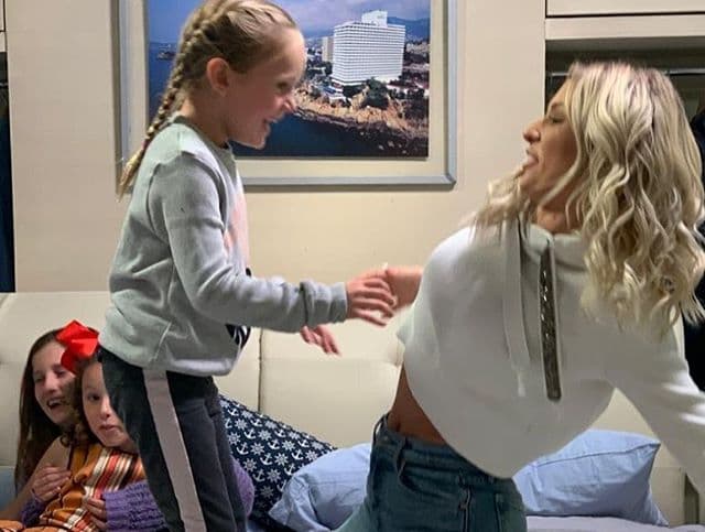 Con irónico comentario, Soto publicó las fotografías con el texto: “Aquí los momentos de llanto, confusión e inseguridad”.