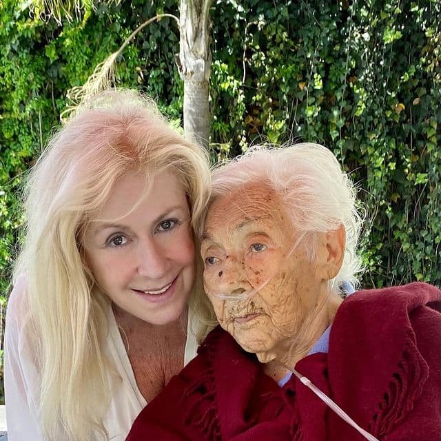 Laura Zapata despide a su abuelita, Eva Mange, con conmovedor mensaje